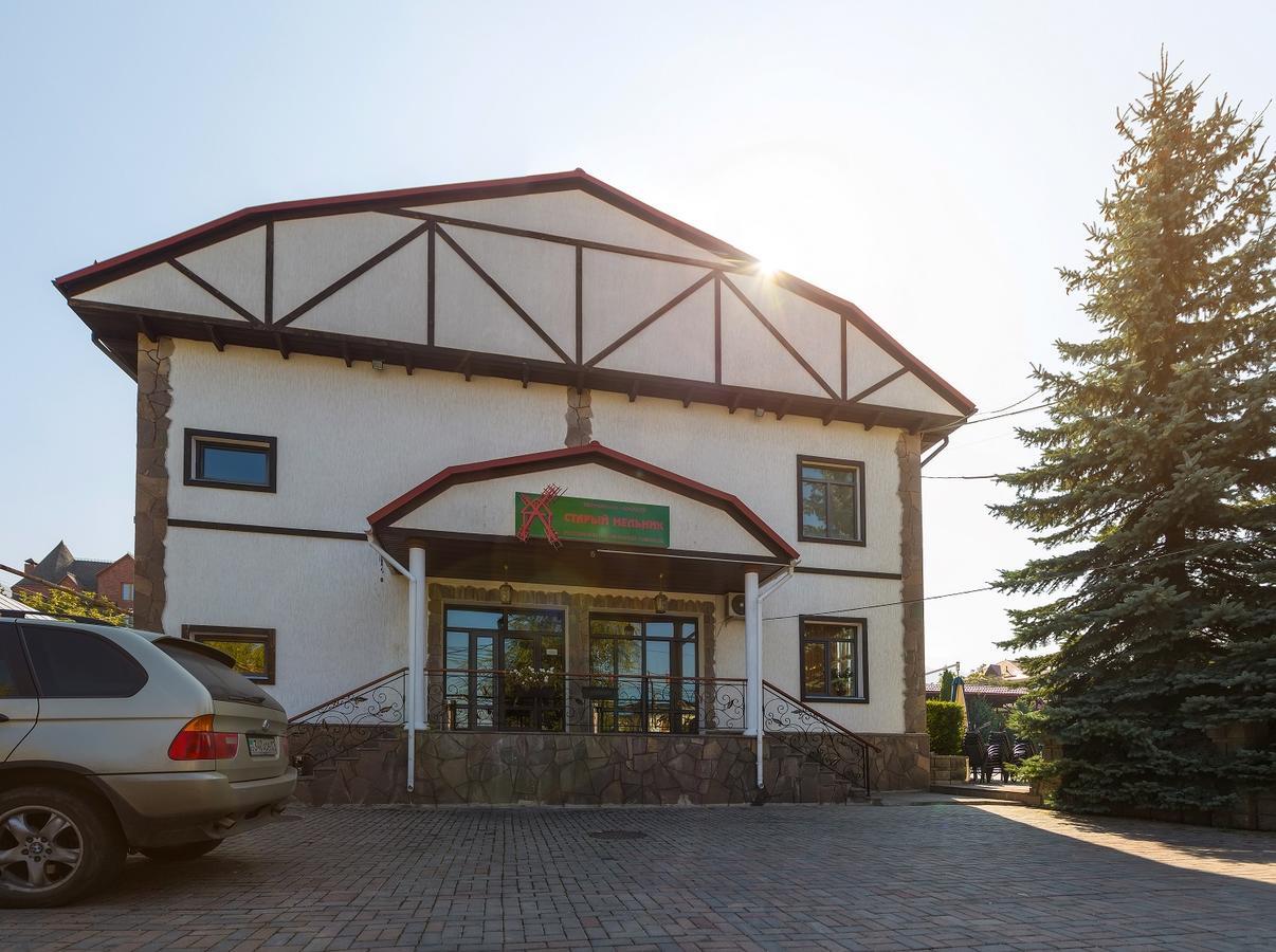 אלמטי Stary Melnik Hotel מראה חיצוני תמונה